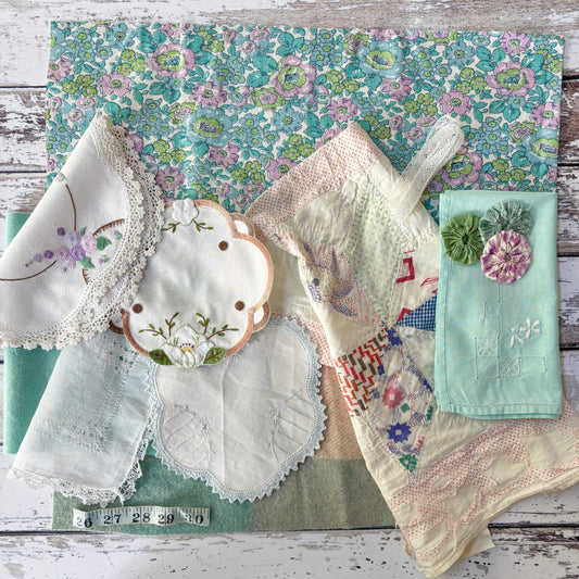 Needlebook Bundle with Vintage Quilt (3)