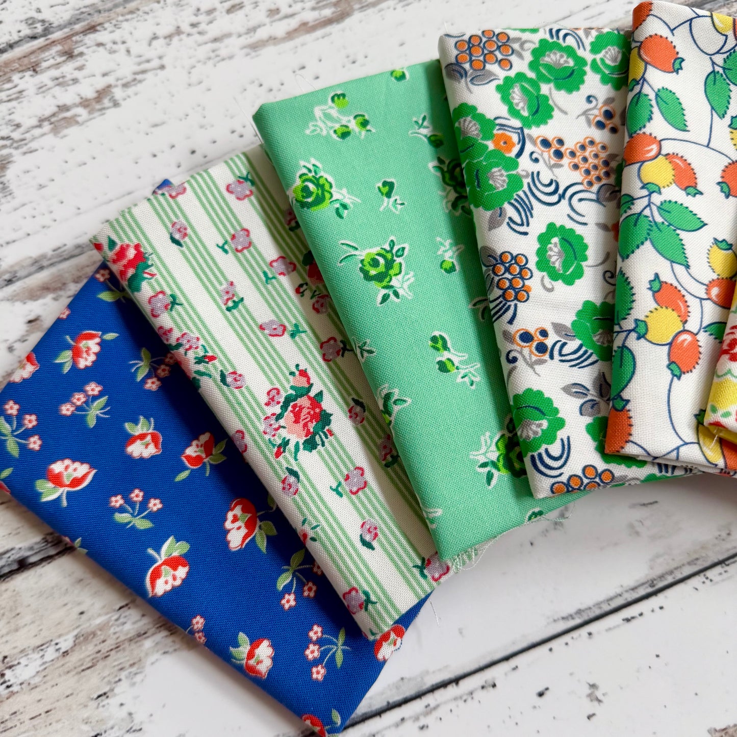 Momnson Feedsack Inspired Bundle
