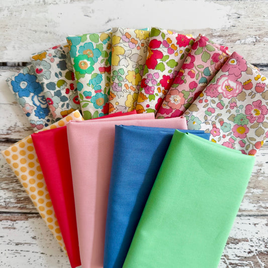 Betsy Rose Quilt - Full Fabric and Thread Kit