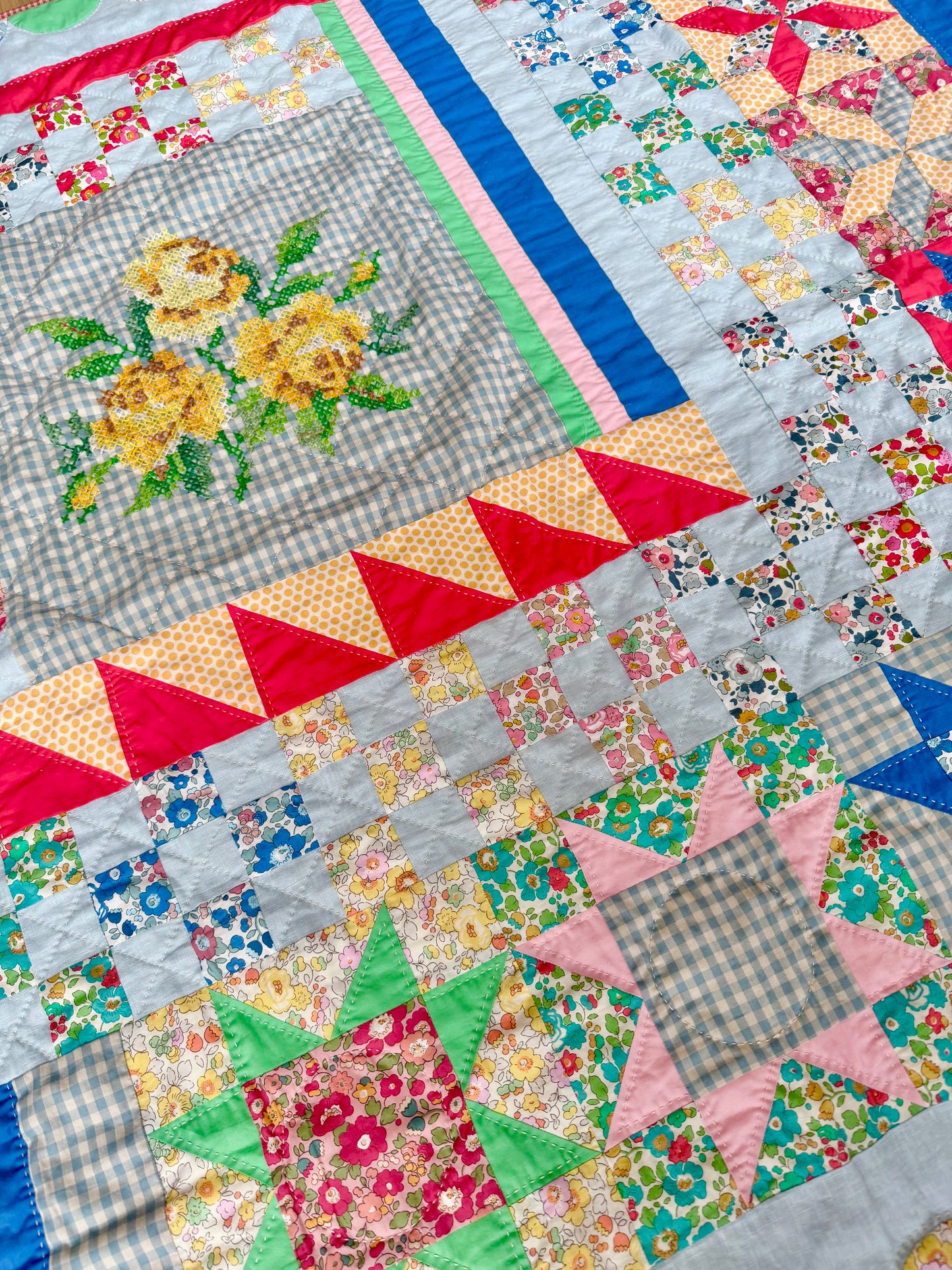 Betsy Rose Quilt  (Digital Download - A4 PDF)