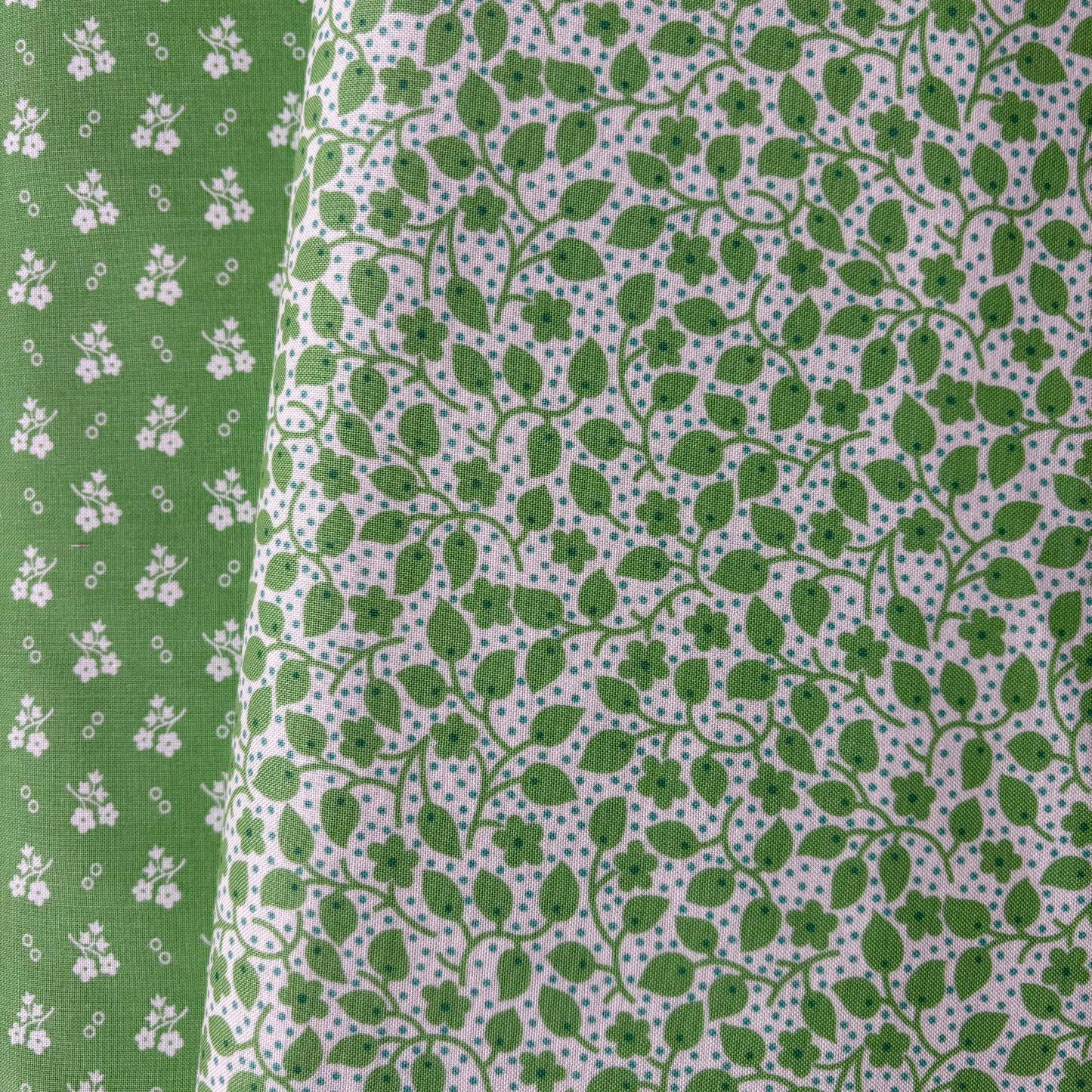 30’s Playtime Green Leaves