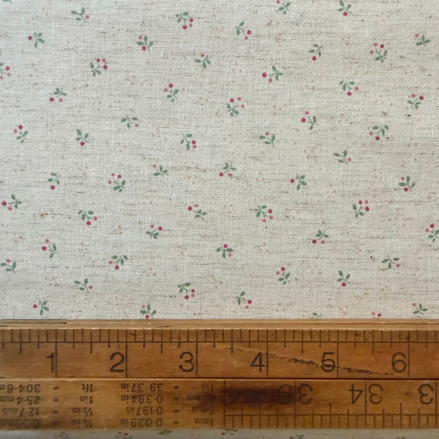 Tiny Floral Natural - Japanese Cotton / Linen Printed Sheeting