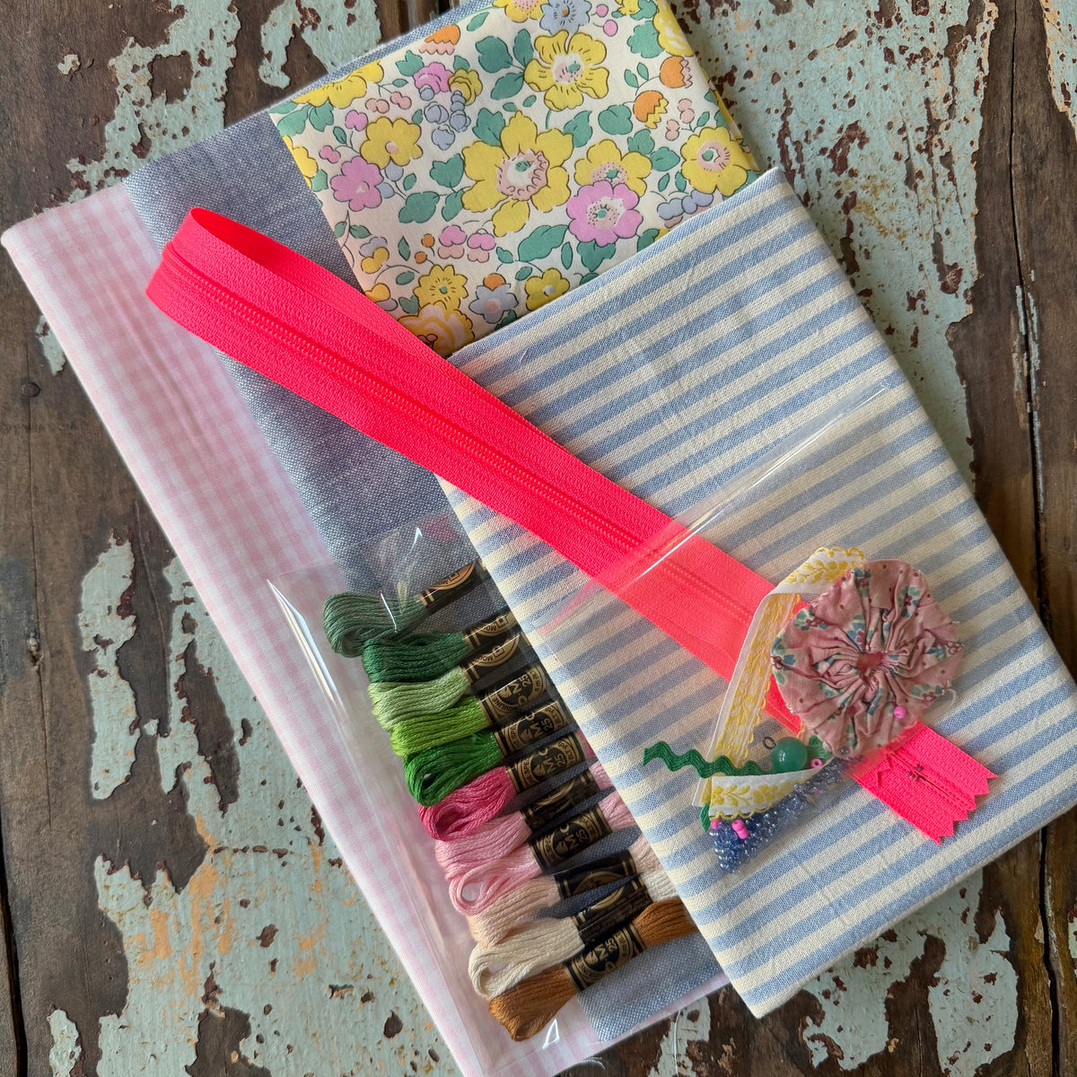 Betsy Rose Pouch Fabric Kit - Betsy K