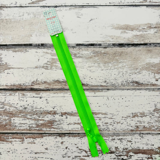 Petit Pan 22 cm Neon Green zip