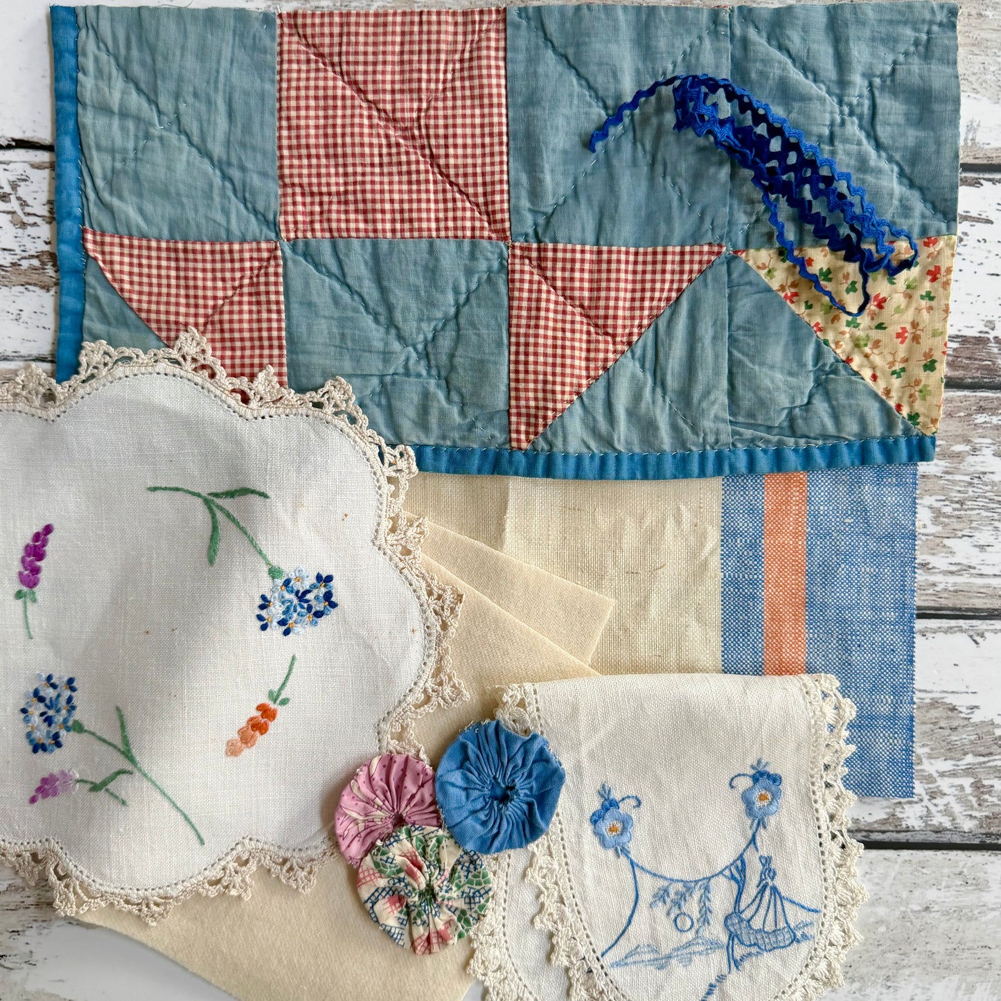 Vintage Needlebook Kit (I)