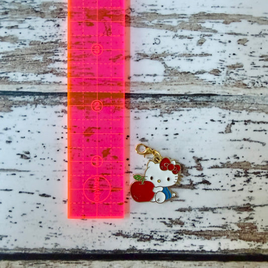 Hello Kitty with Apple Zipper Charm