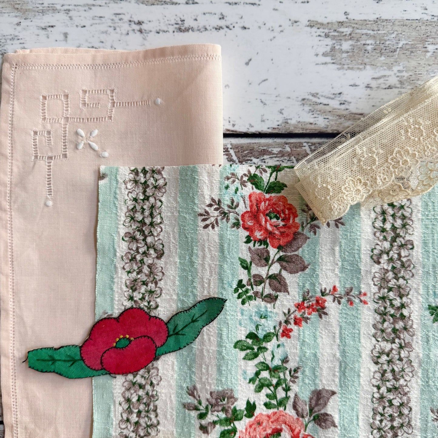 Vintage Needlebook Kit (F)