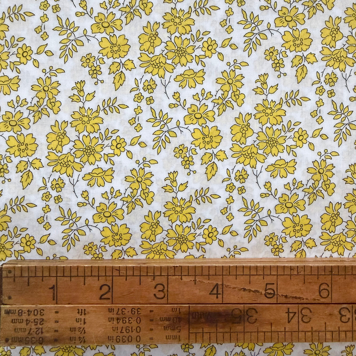 Liberty Tana Lawn - Capel Floret 015773524X