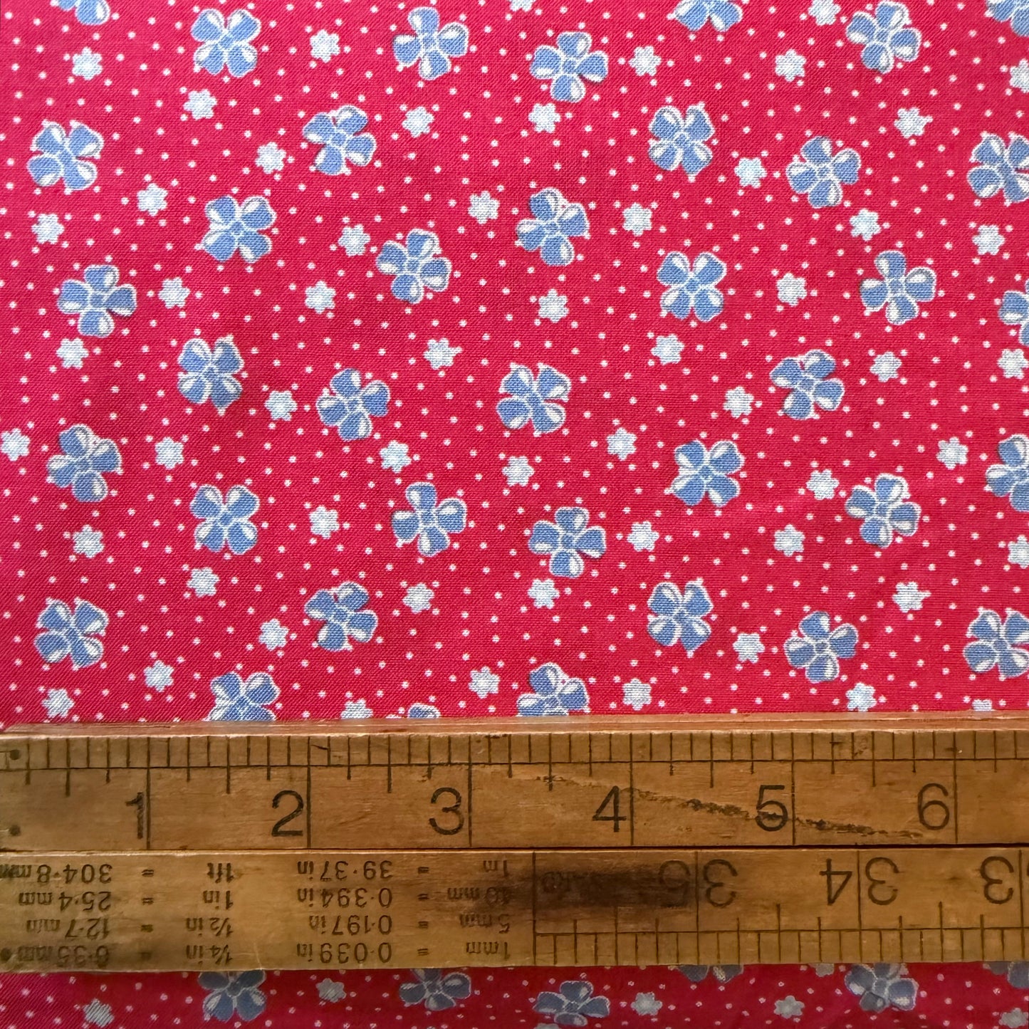 Red with Bows - Happy Message 30s