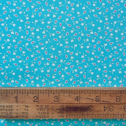Aunt Grace Goes Scrappy by Judie Rothermel for Marcus Fabrics - Tulips - Aqua