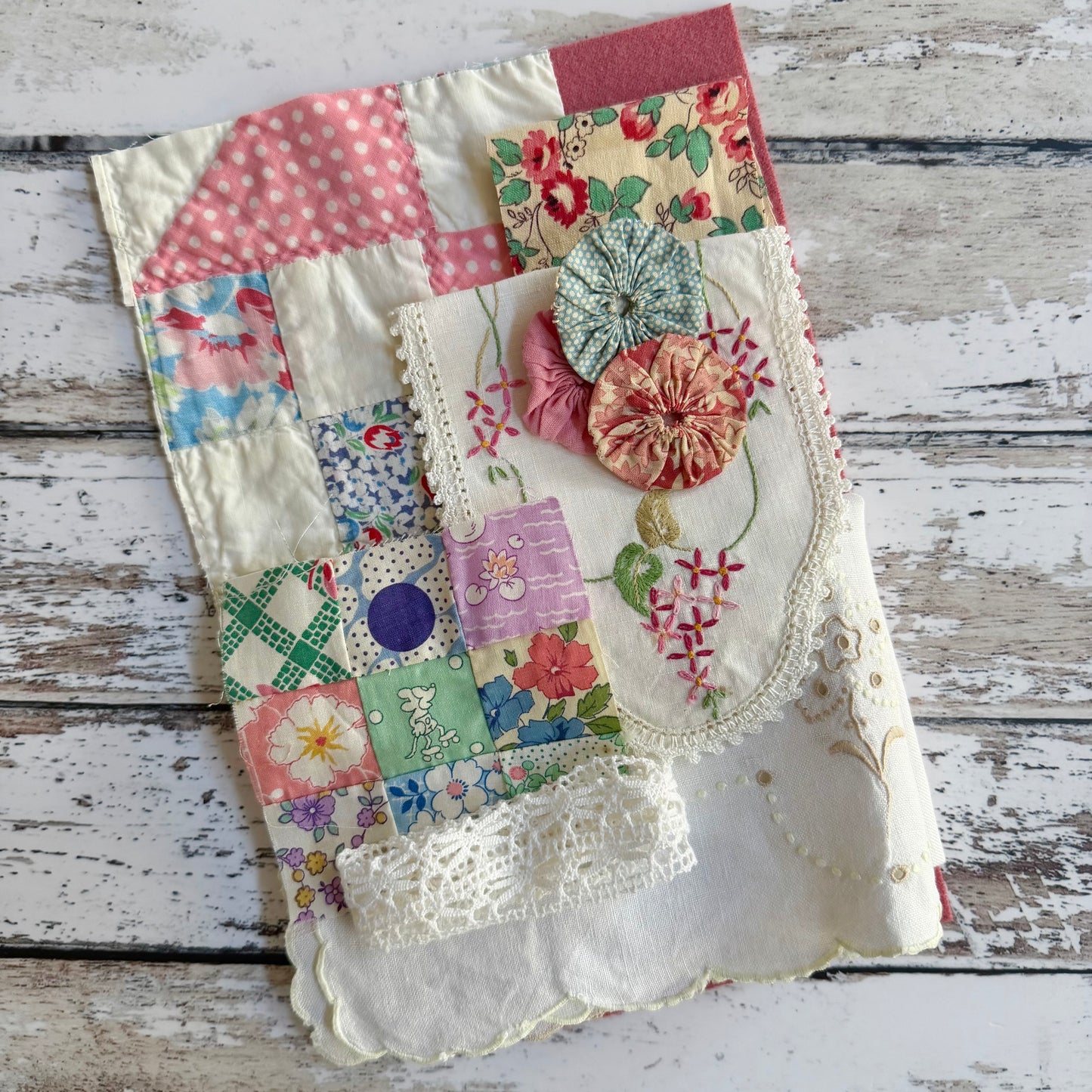 Vintage Quilt Needlebook Kit (3)