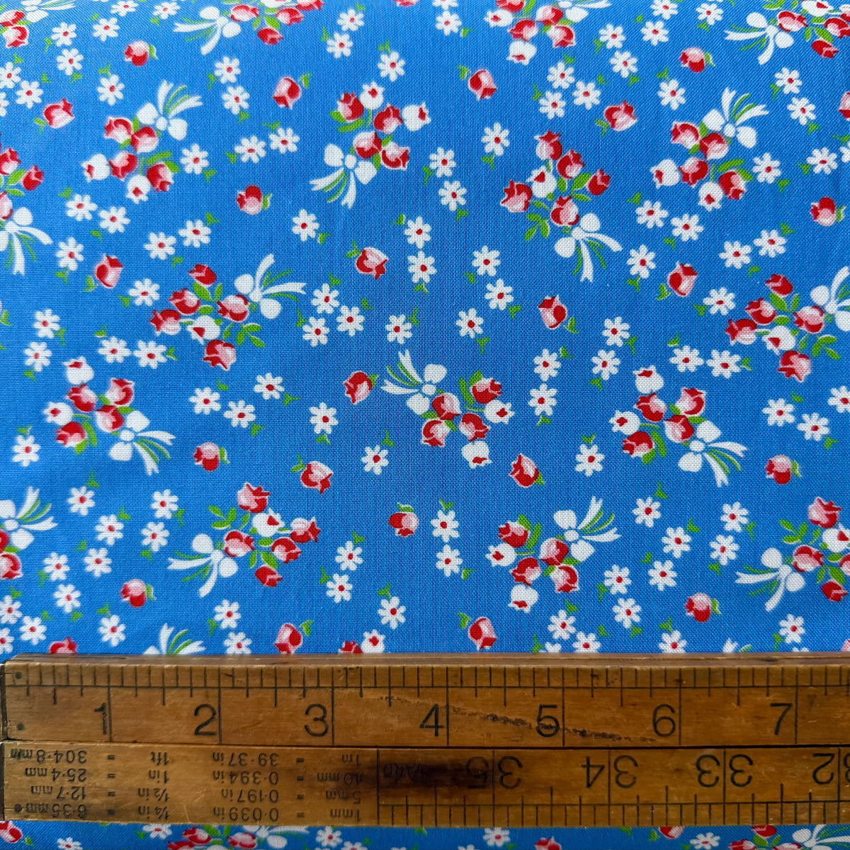 Momnson Blue Floral