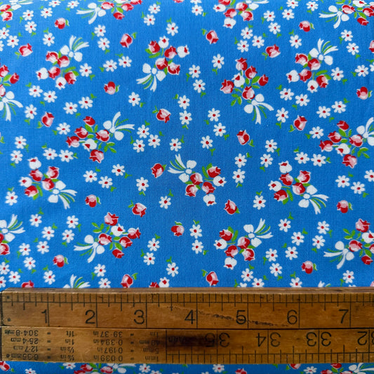 Momnson Blue Floral
