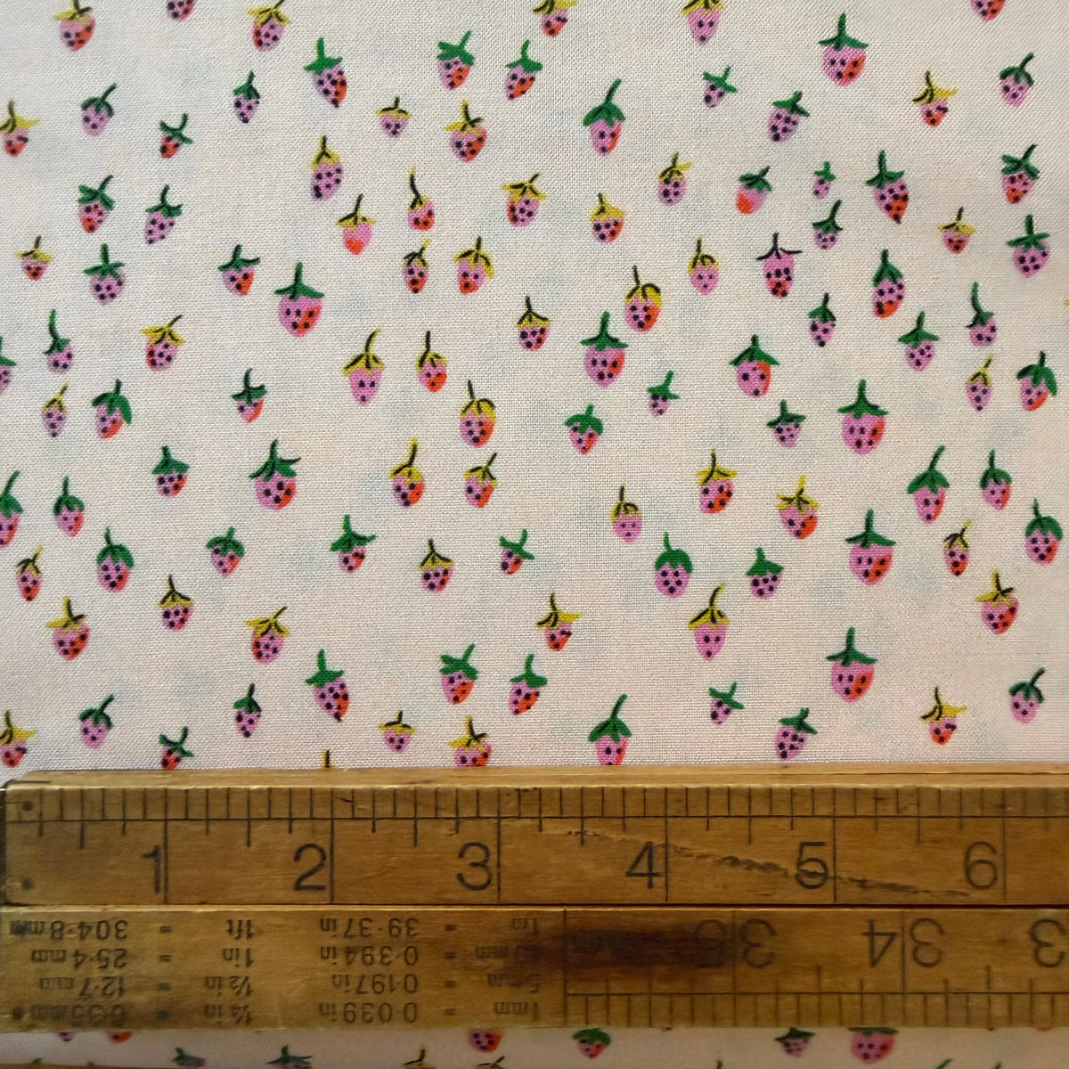 Heather Ross Favorites - Field Strawberries in Blush