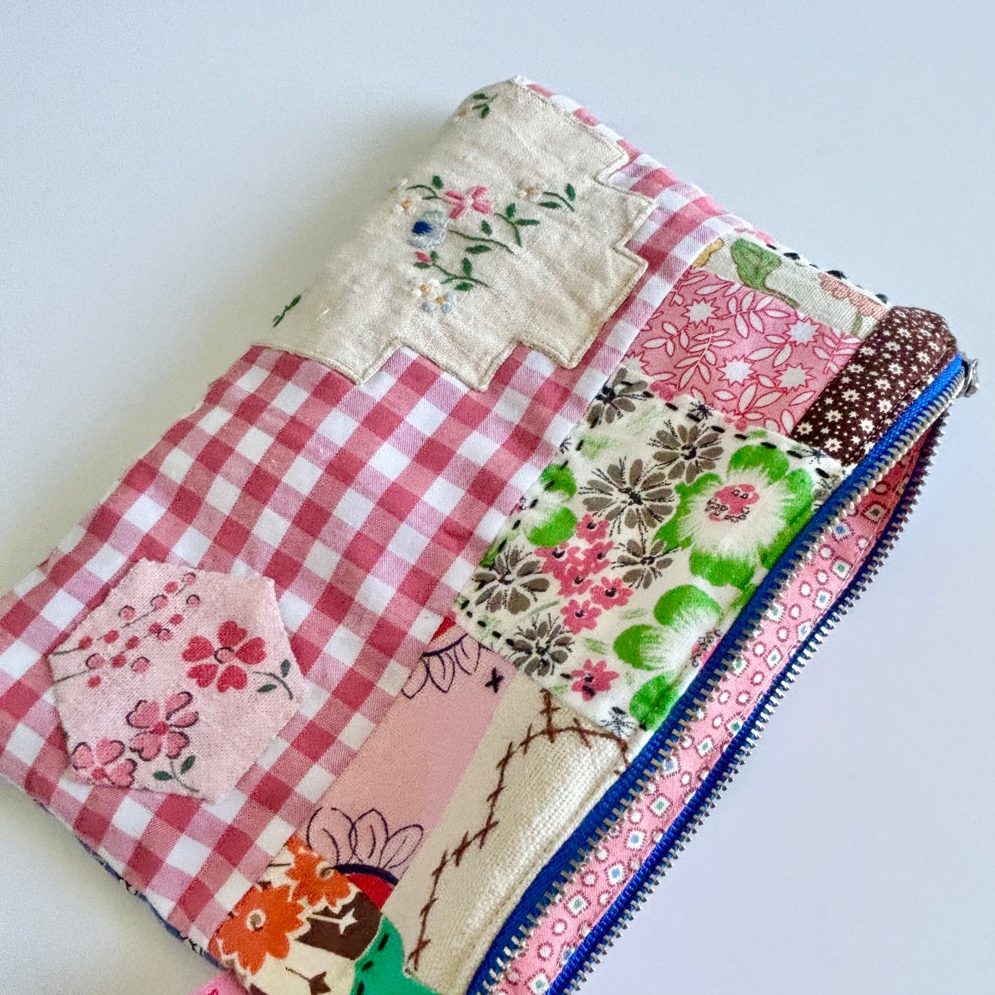 Vintage Pack for scrappy zipper pouches.