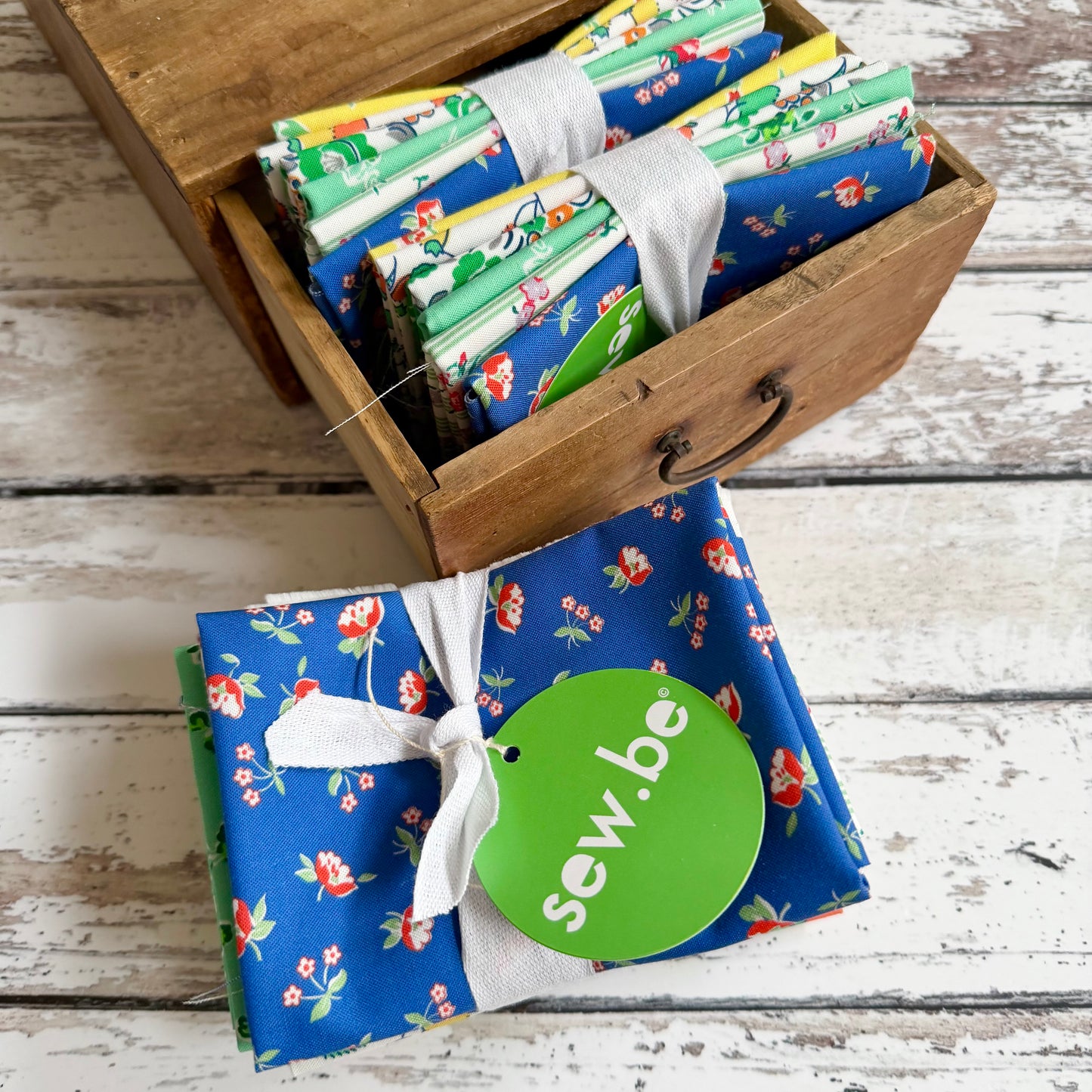 Momnson Feedsack Inspired Bundle