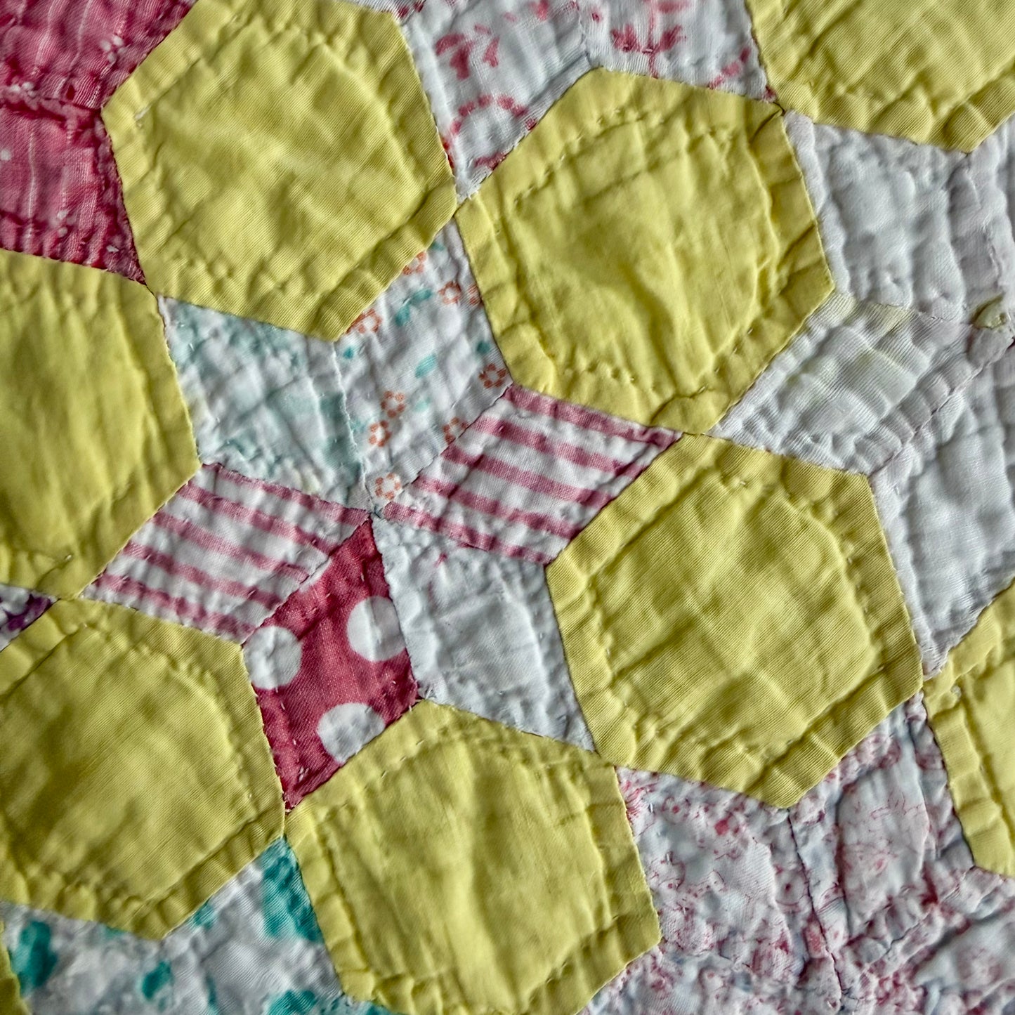 Vintage Quilt Piece (M)
