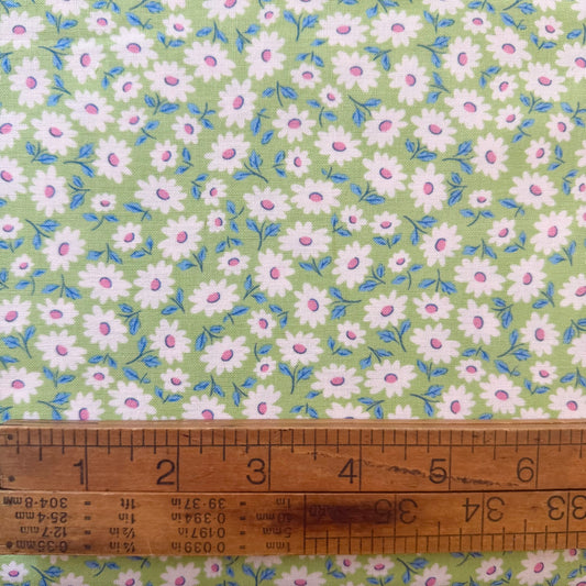 Sugar Daisy in Mint - Bluebells & Buttercups by Poppie Cotton