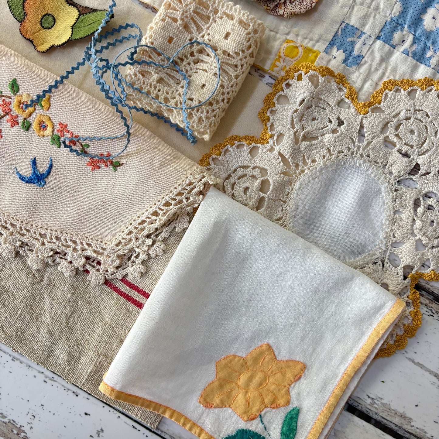 Needlebook Bundle with Vintage Quilt (4)