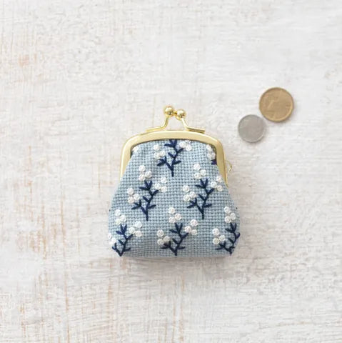 Embroidery Kit - Counted Stitch Pouch - Mayflower