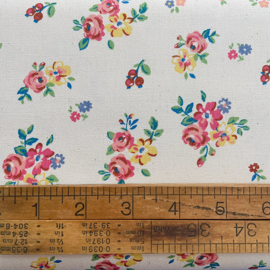 Cosmo 100% cotton printed Oxford - Cream with Vintage Floral