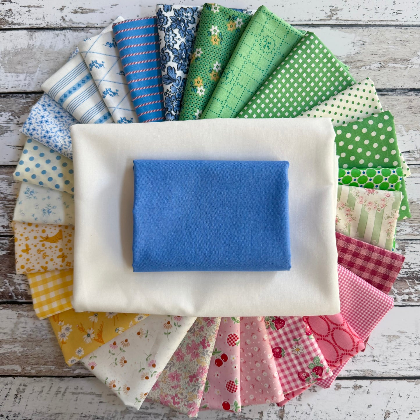 Sadie’s Quilt Complete Fabric Bundle - Bec’s Version (with Petit Pan)