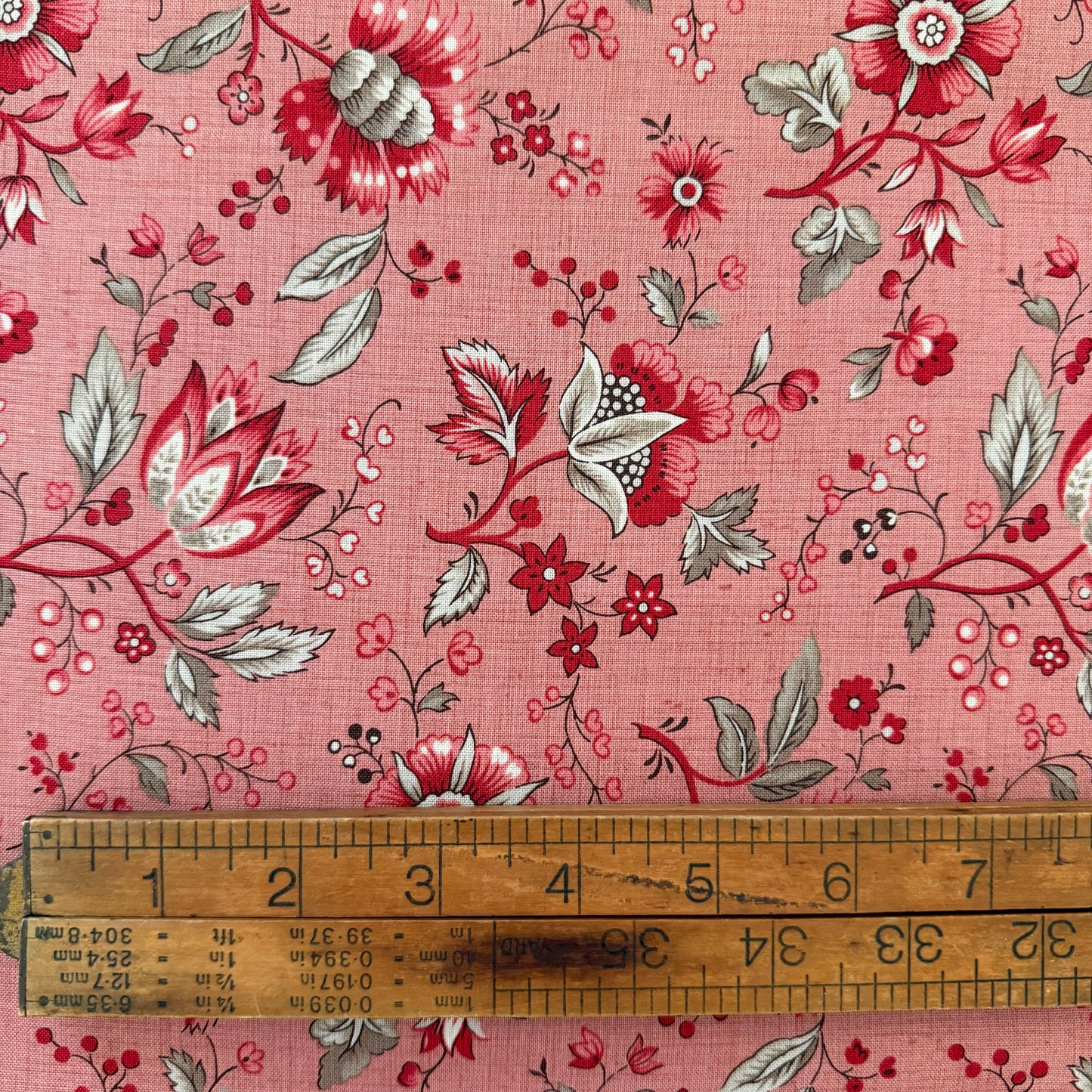 French General - Joie De Vivre Clay - Rural Jardin Florals in Pink