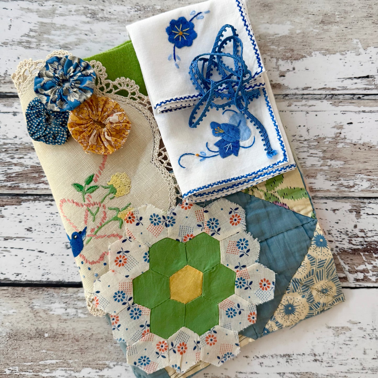 Vintage Needlebook Kit (I)