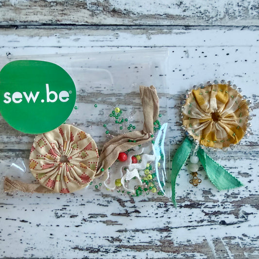 Vintage Zipper Charm Kit