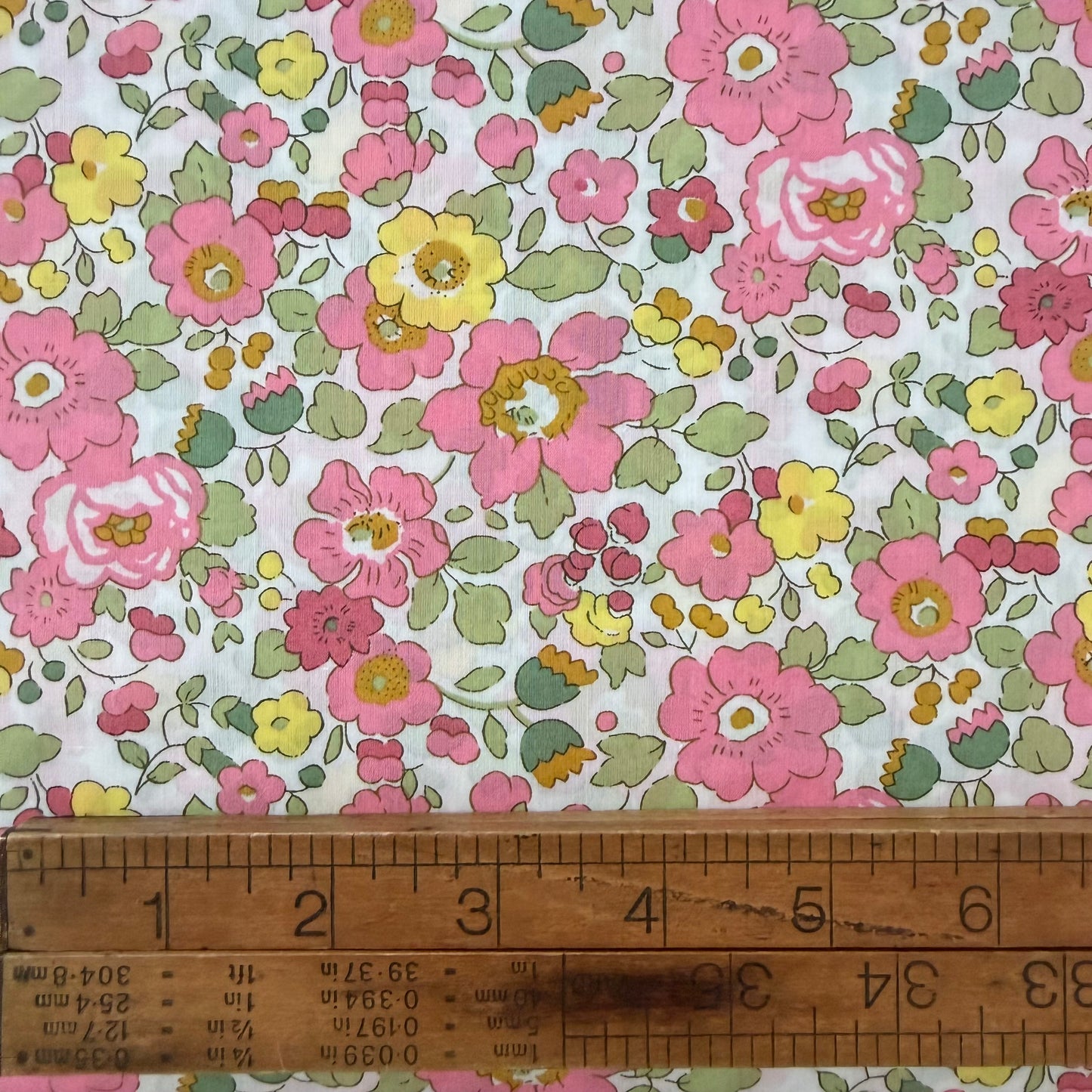 Liberty Tana Lawn - Betsy Organic B