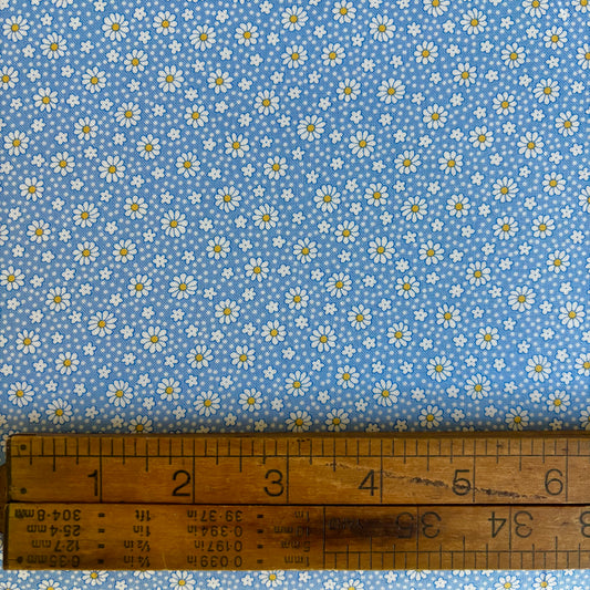 Dotty Daisy in Sky - 30’s Playtime 2025 by Moda