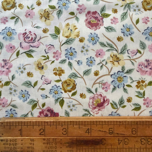 Rosewood Garden Stroll in Cream - Riley Blake