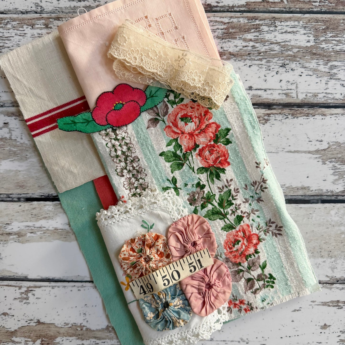 Vintage Needlebook Kit (F)