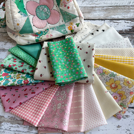Summertime Dilly Bag Fabric, Pattern and Template Kit