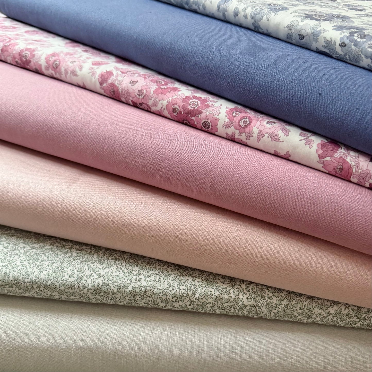Solid Silver - Linen / Cotton