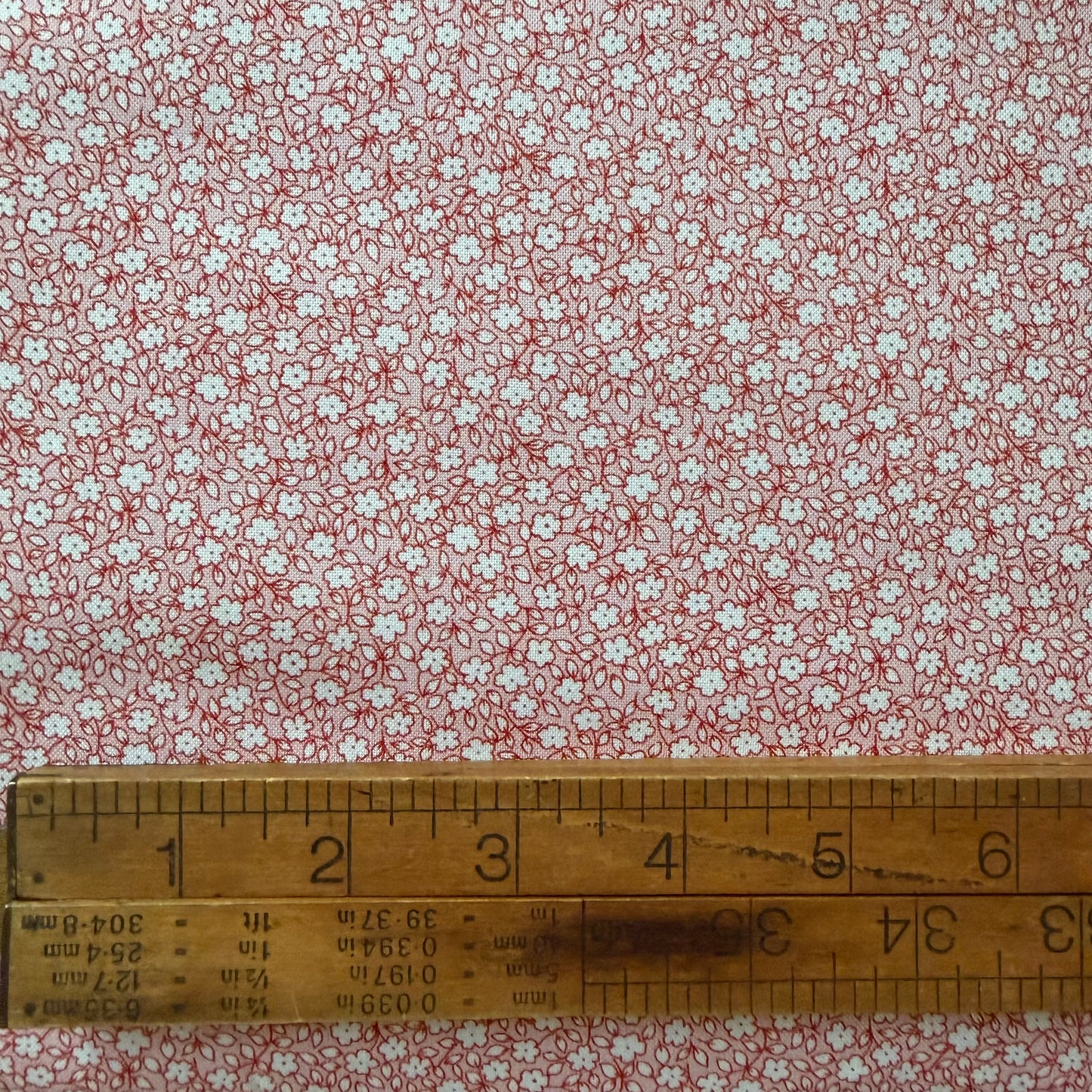 Aunt Grace Loves U by Judie Rothermel for Marcus Fabrics - Flowers and Vines in Pink