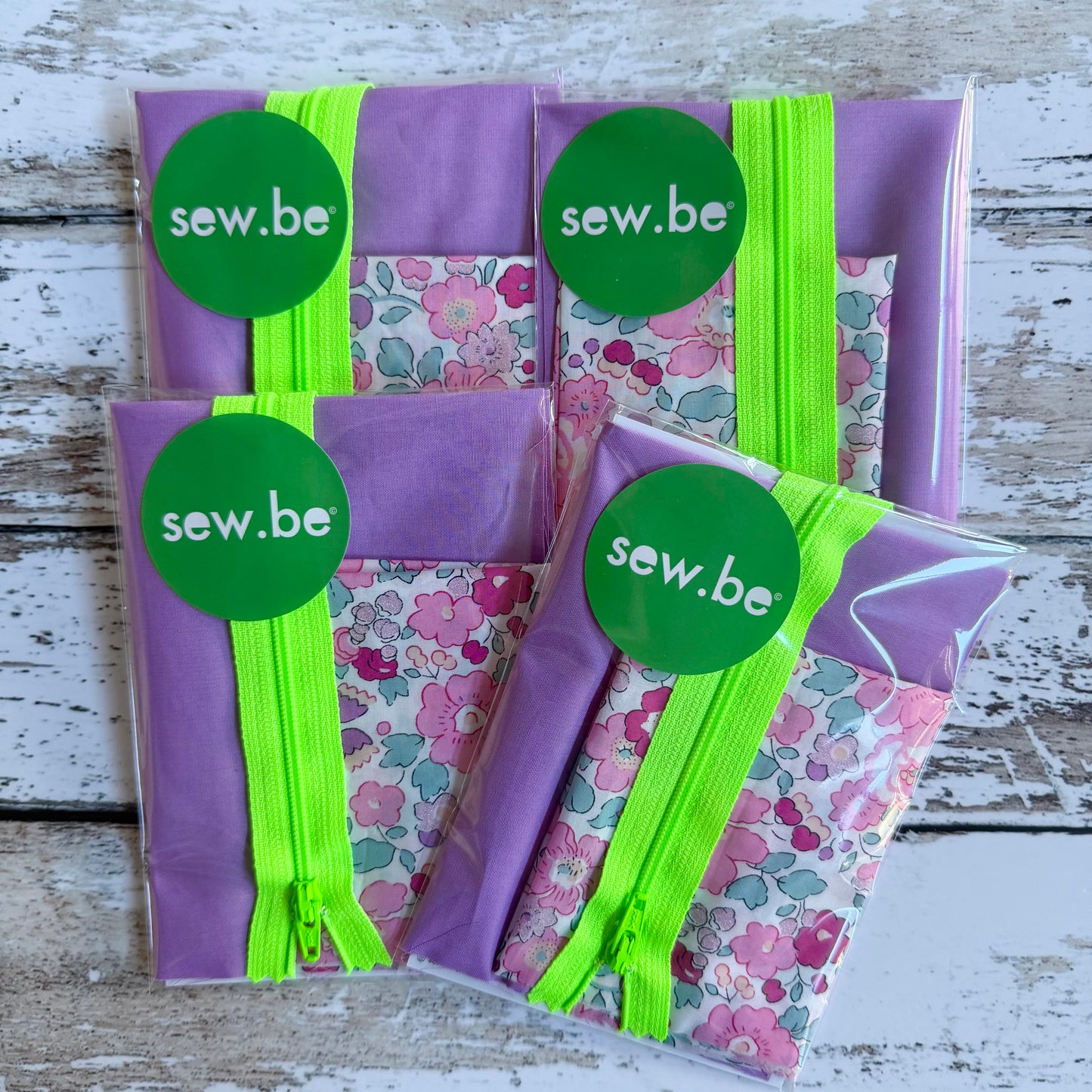 Small Project - Easy Peasy Zipper Pouch