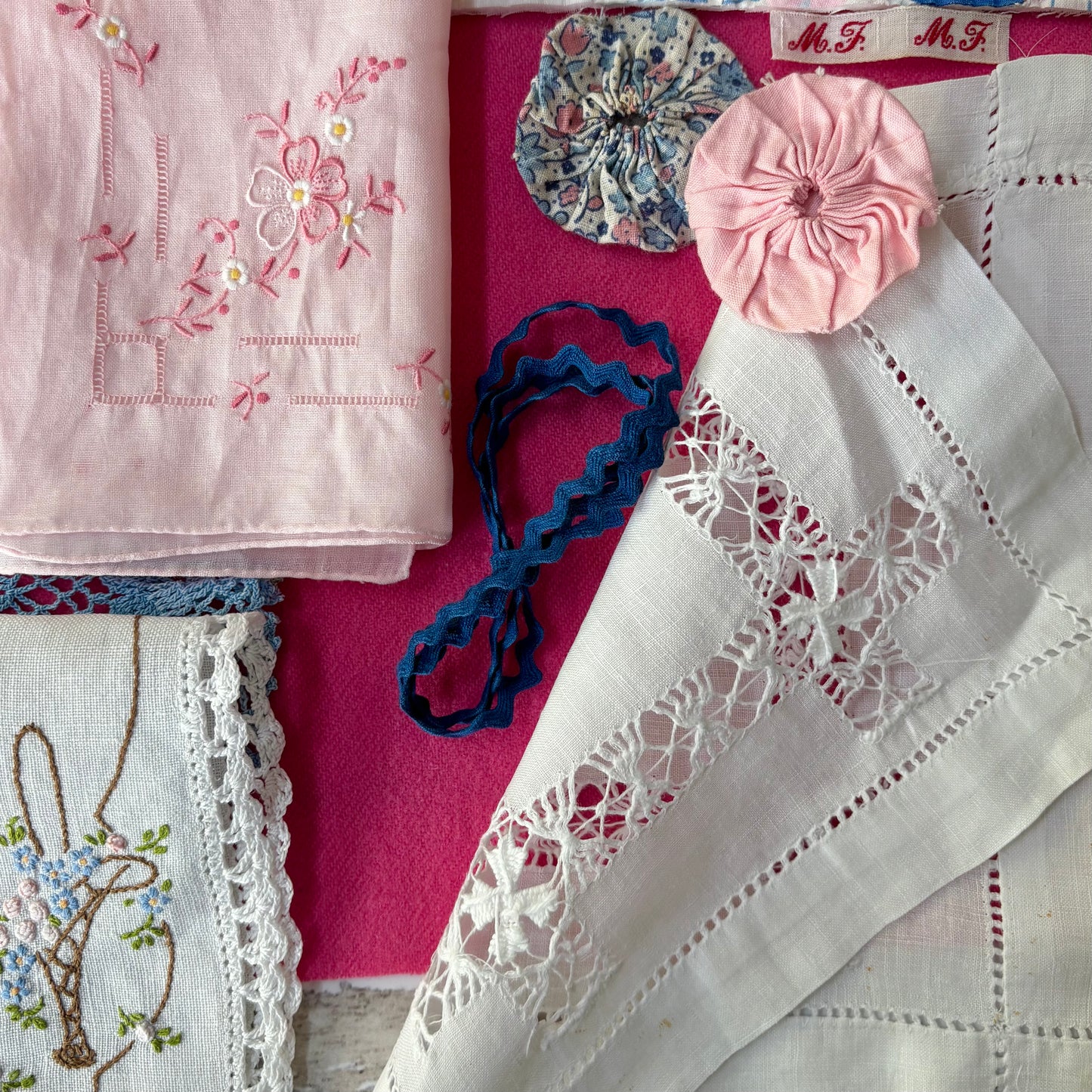 Needlebook Bundle with Vintage Quilt (2)