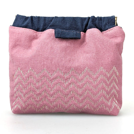 Sugi-Zashi Flex Frame Sashiko Purse - Pink