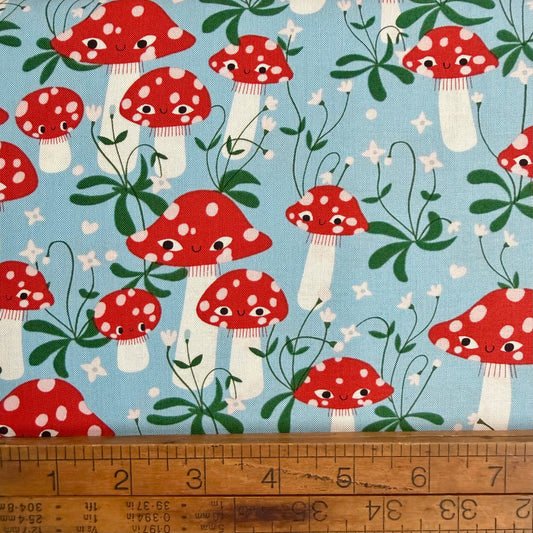 Funny Valentine - Mushrooms in Sky - Lizzy House for Moda