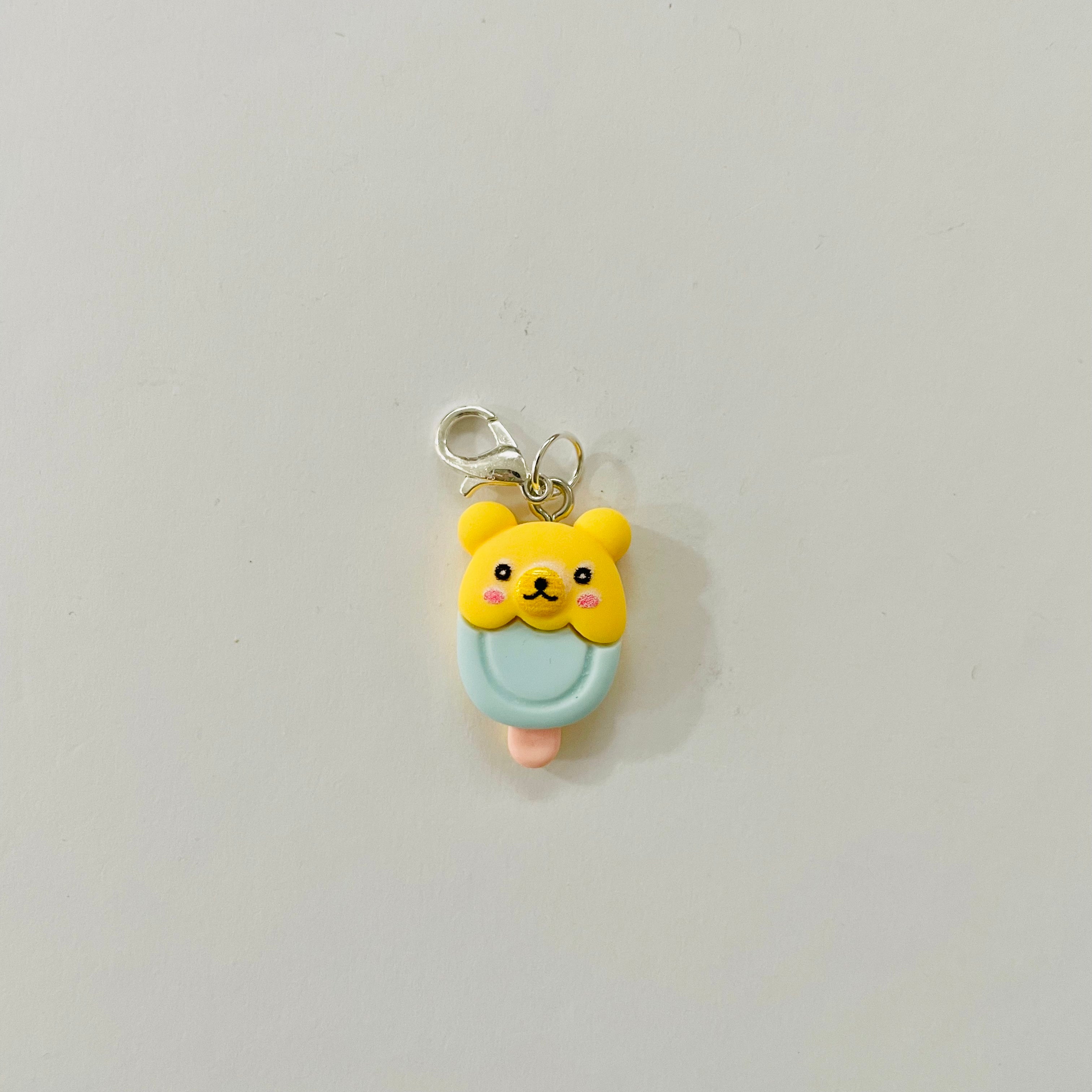 Very Beary Icy Pole Zipper Charm – sew.be curated