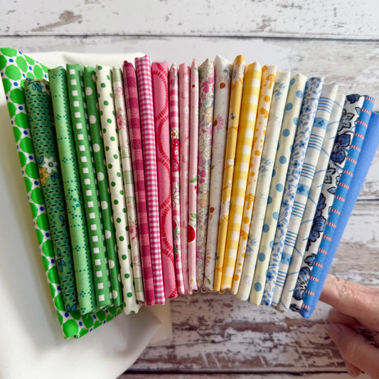 Sadie’s Quilt Complete Fabric Bundle - Bec’s Version (with Petit Pan)