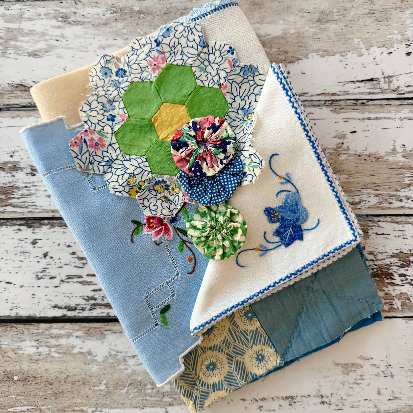 Vintage Needlebook Kit (F)