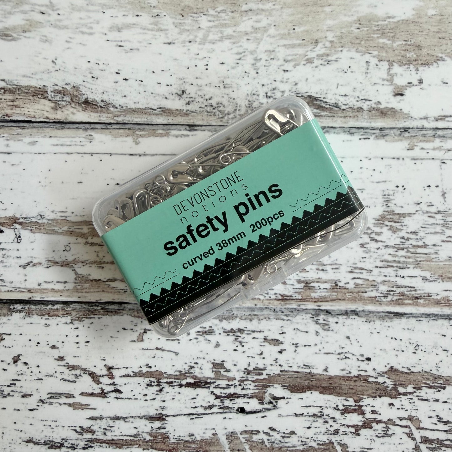 38mm Curved Safety Pins x 200