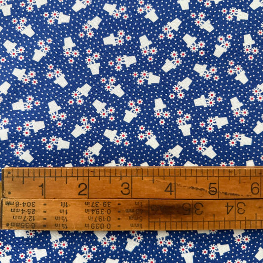 Aunt Grace Goes Bold by Judie Rothermel for Marcus Fabrics - Flowerpots in Blue