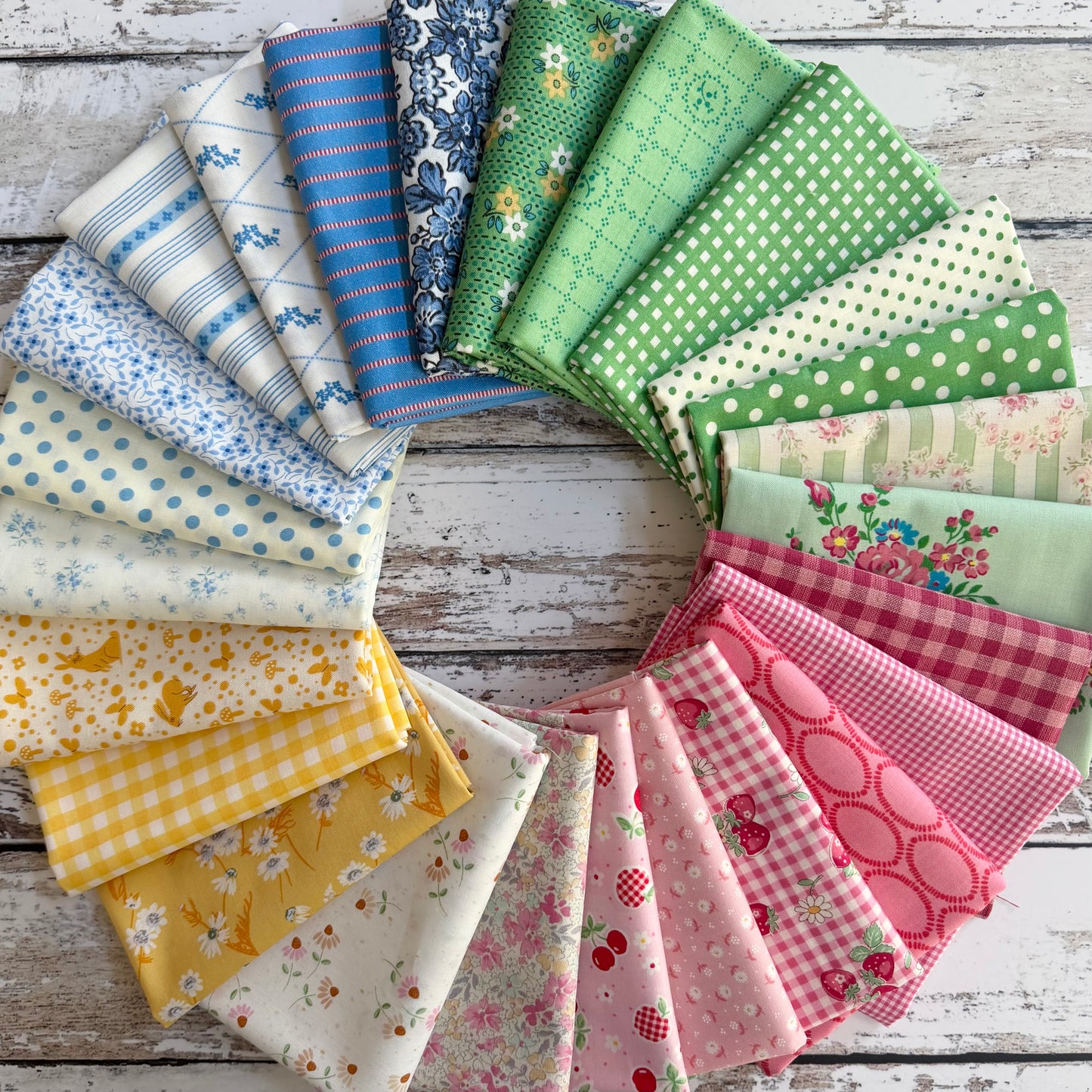 Sadie’s Quilt Complete Fabric Bundle - Bec’s Version (with Momnson)