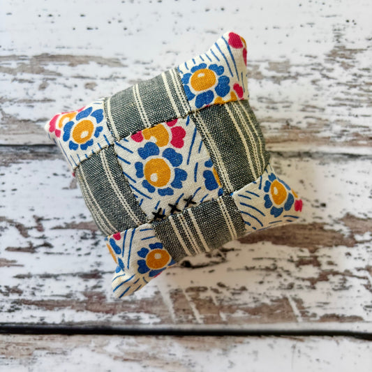 Vintage Quilt Block Pin Cushion