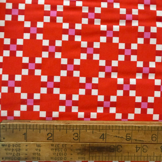 Picnic in Red / Pink - Annabels Blenders - Windham Fabrics