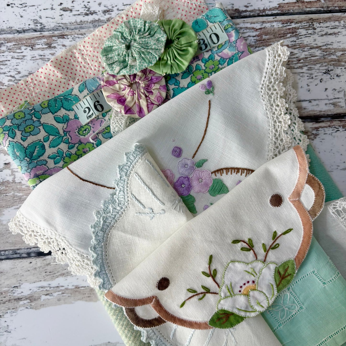 Needlebook Bundle with Vintage Quilt (3)