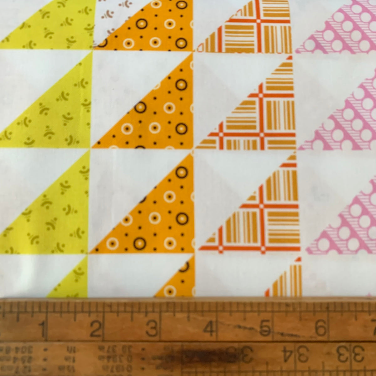 Made Easy - Triangle Stripe Cheater in Golden - Denyse Schmidt